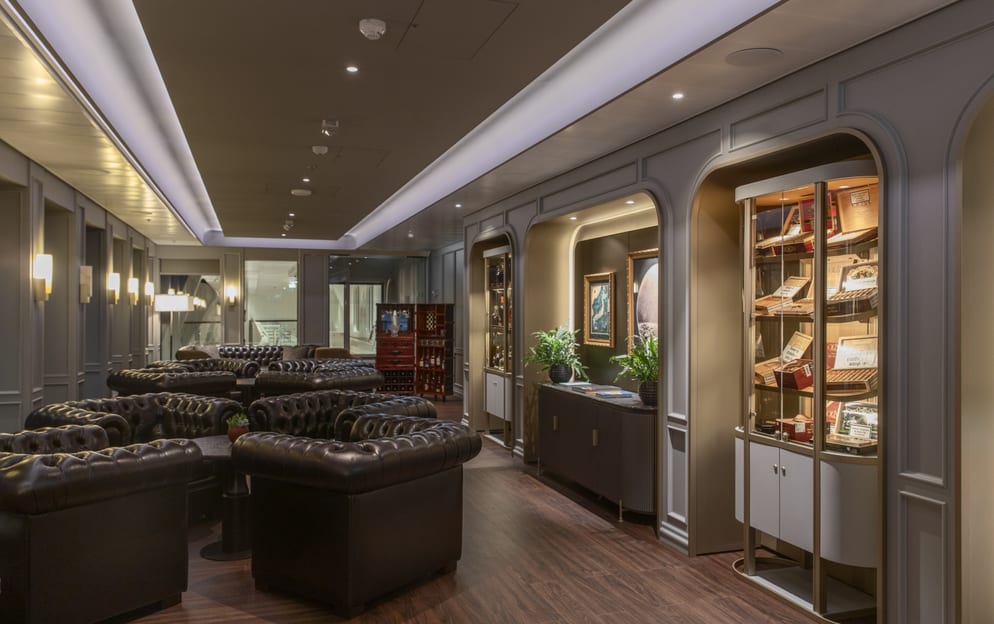 Silversea Silver Nova - Connoisseur's Corner 2, ©Silversea Cruises Ltd.jpg